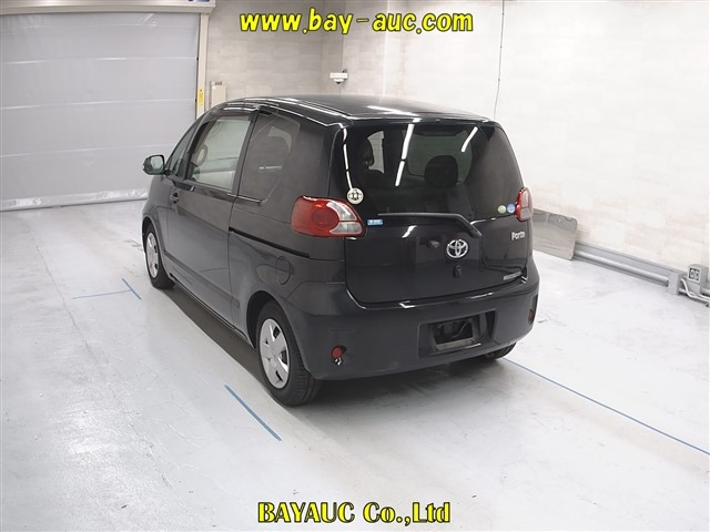 TOYOTA PORTE