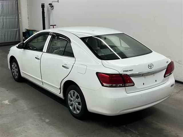 TOYOTA PREMIO