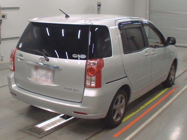 TOYOTA RAUM
