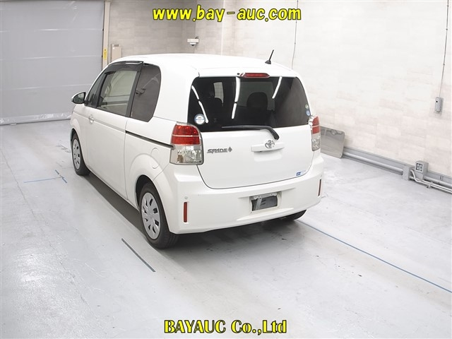 TOYOTA SPADE