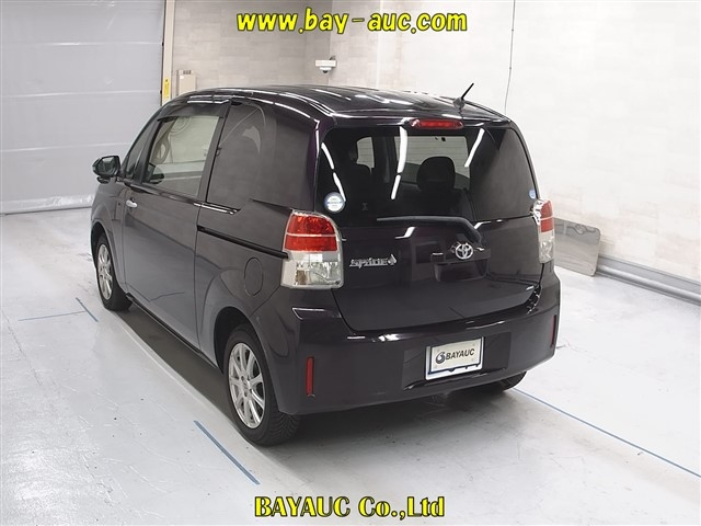 TOYOTA SPADE