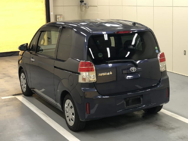 TOYOTA SPADE