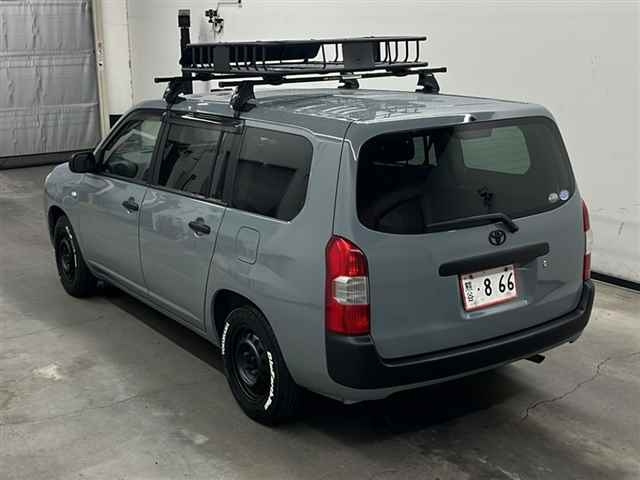 TOYOTA SUCCEED