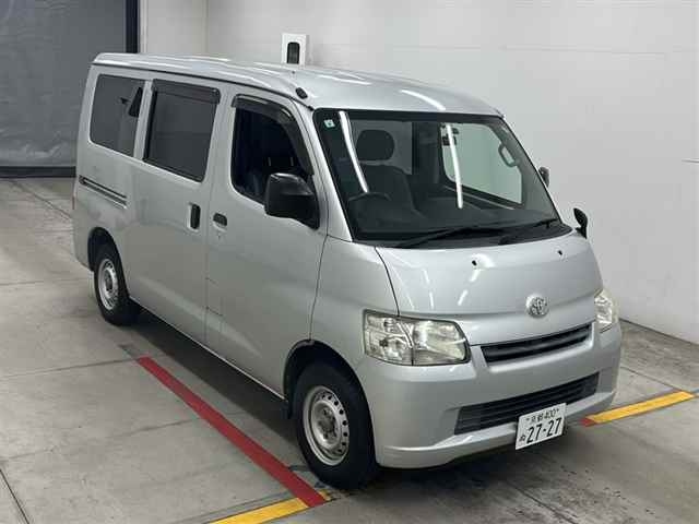 TOYOTA TOWN ACE VAN