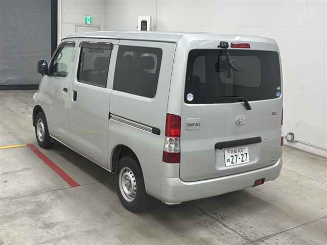 TOYOTA TOWN ACE VAN