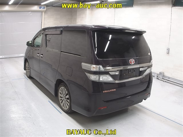 TOYOTA VELLFIRE