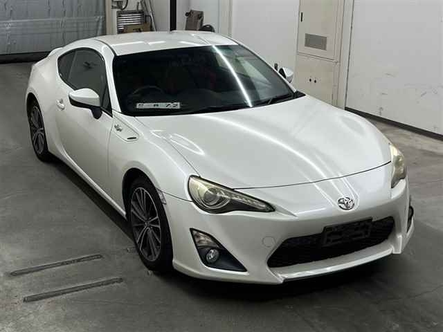 TOYOTA 86