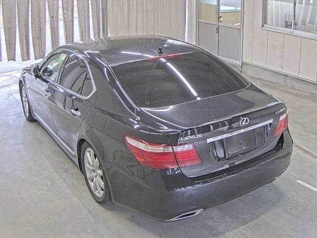 LEXUS LS