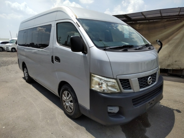 NISSAN CARAVAN BUS
