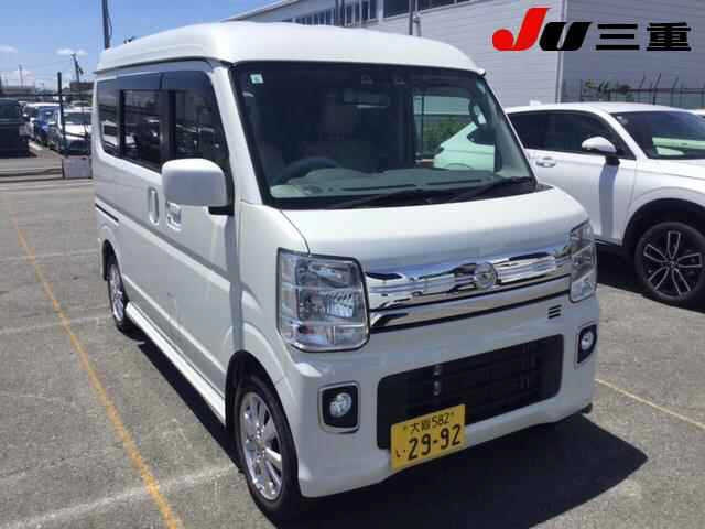 NISSAN CLIPPER RIO