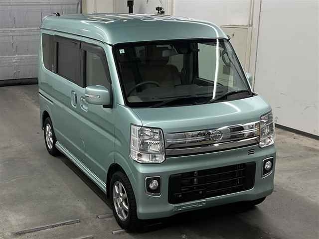 NISSAN CLIPPER RIO