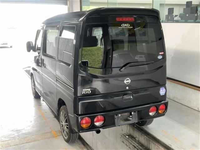 NISSAN CLIPPER RIO