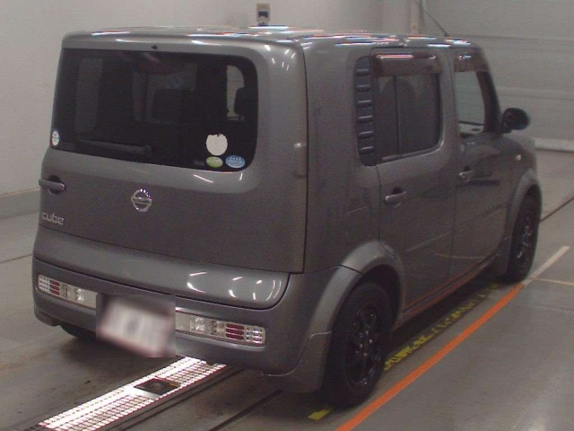 NISSAN CUBE