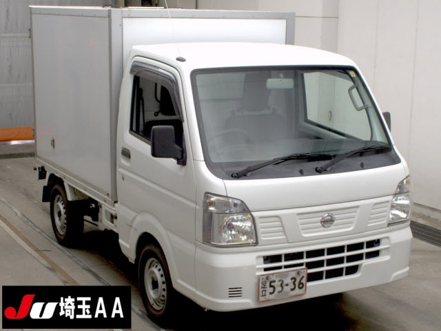 NISSAN CLIPPER TRUCK