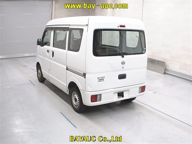 NISSAN CLIPPER VAN