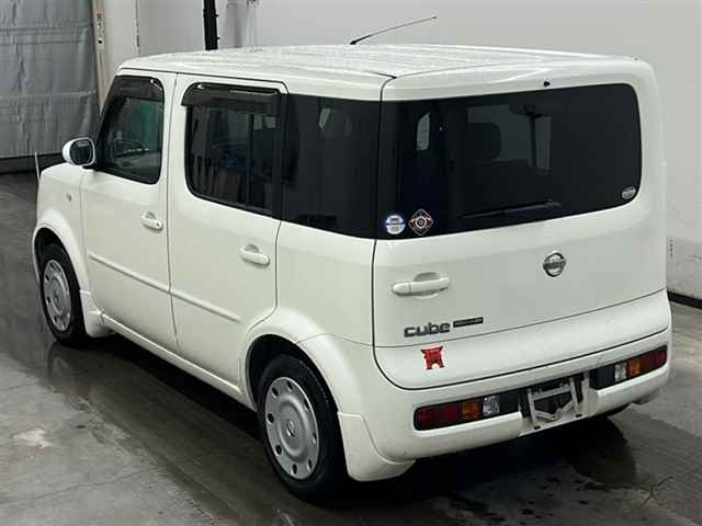 NISSAN CUBE