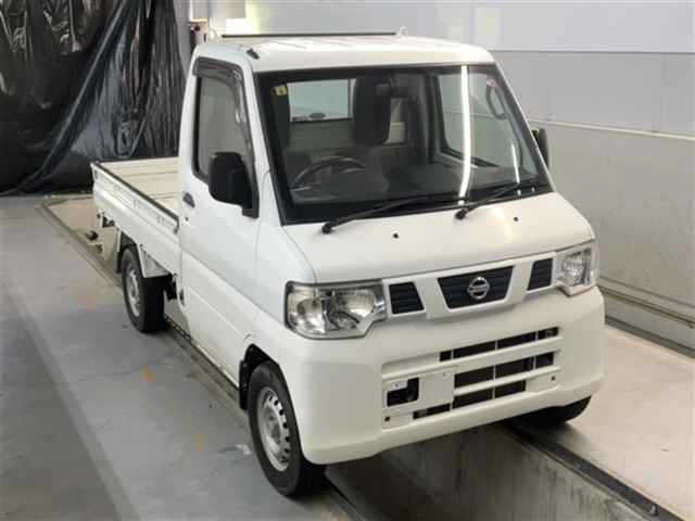 NISSAN CLIPPER TRUCK