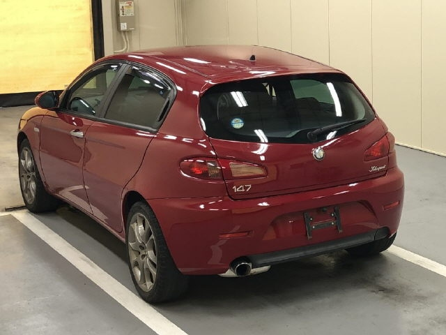 ALFAROMEO 147