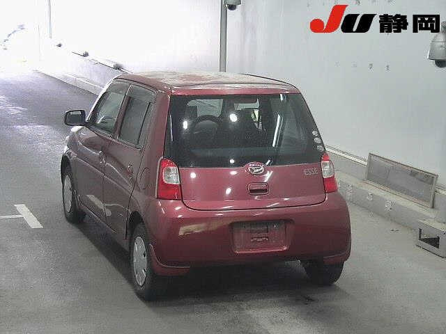 DAIHATSU ESSE