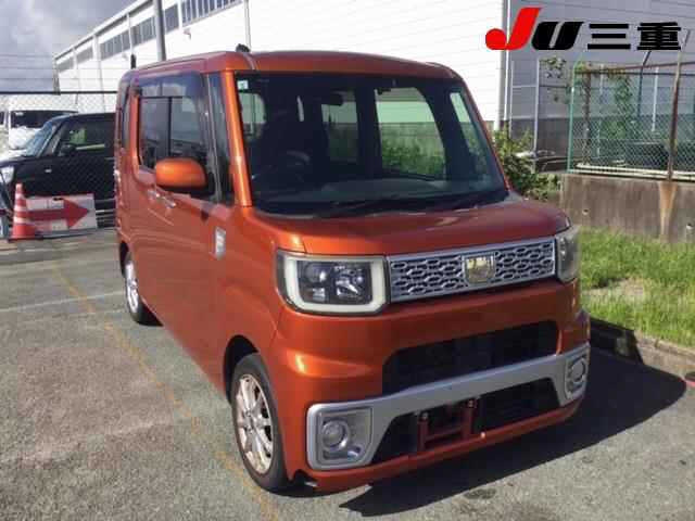 DAIHATSU WAKE