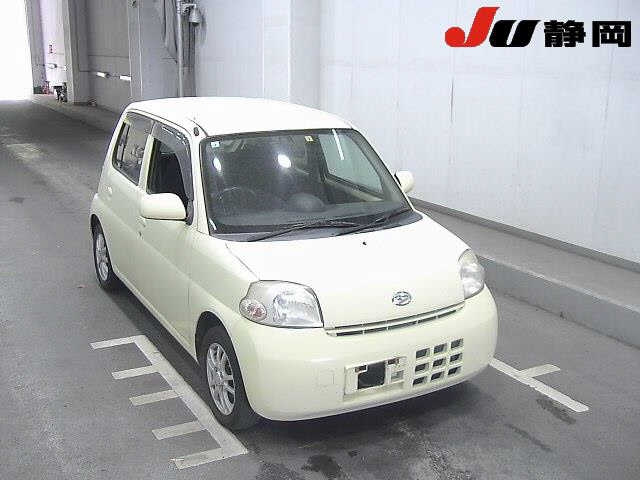 DAIHATSU ESSE