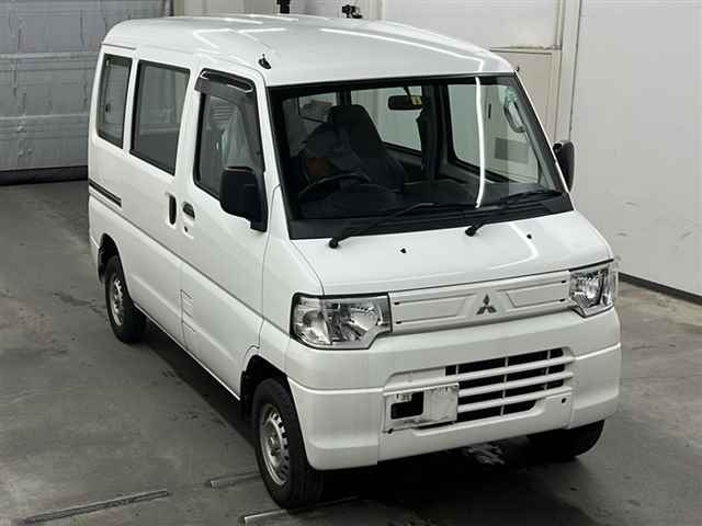 MITSUBISHI MINICAB MIEV