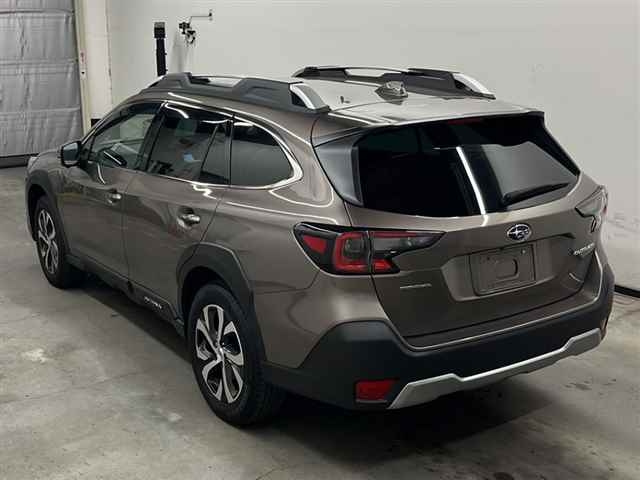 SUBARU LEGACY OUTBACK