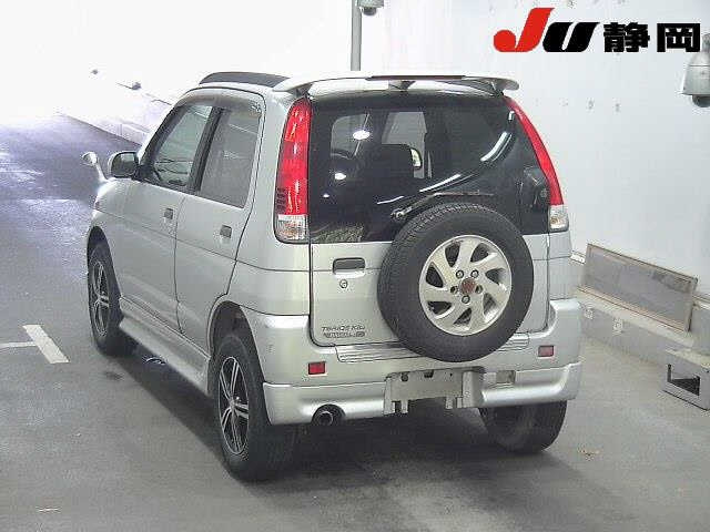 DAIHATSU TERIOS KID