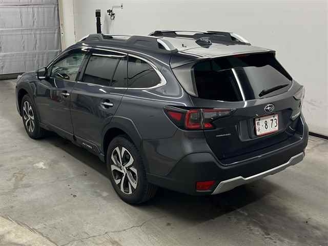 SUBARU LEGACY OUTBACK