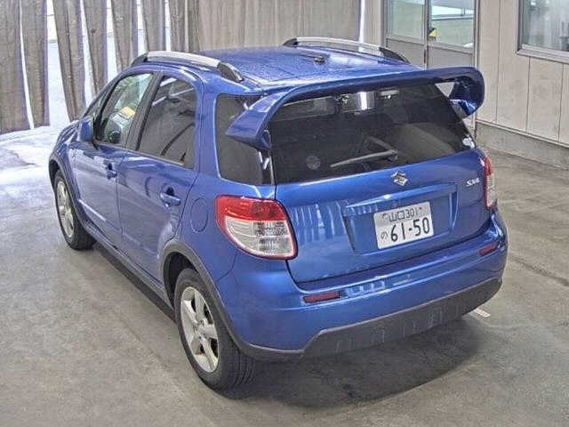 SUZUKI SX-4
