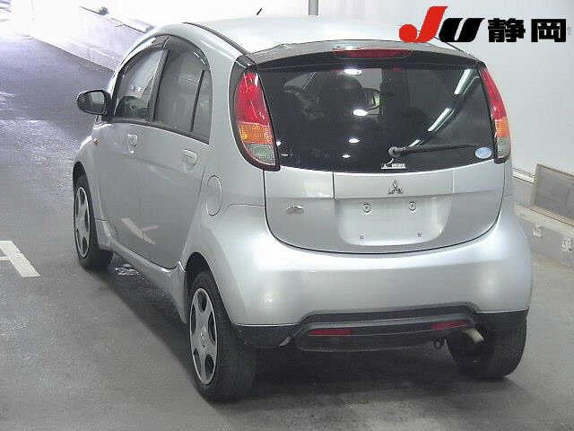 MITSUBISHI I