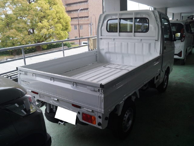 MITSUBISHI MINICAB TRUCK