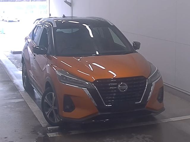 NISSAN KIX