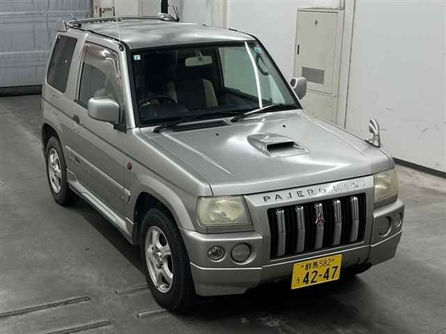 MITSUBISHI PAJERO MINI