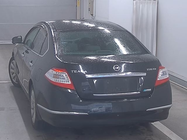 NISSAN TEANA