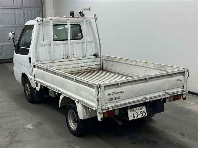 NISSAN VANETTE TRUCK