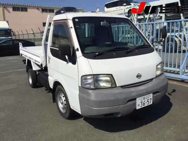 NISSAN VANETTE TRUCK