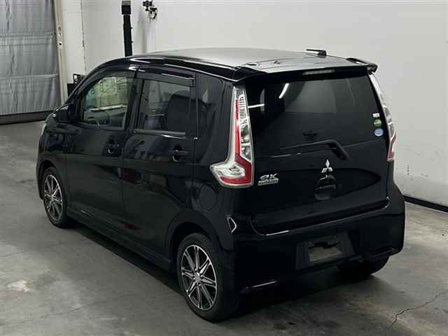 MITSUBISHI EK CUSTOM