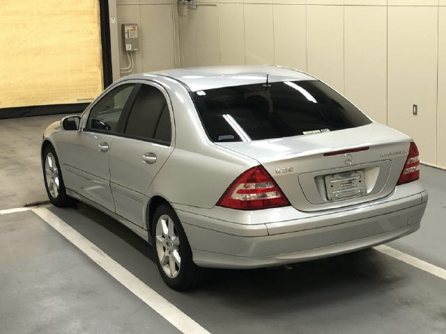 MERCEDES BENZ C CLASS