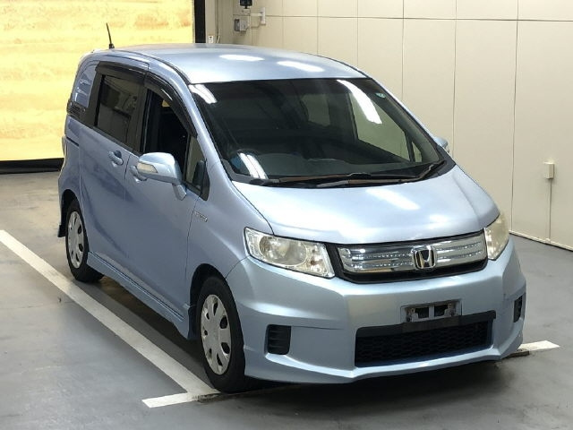 HONDA FREED