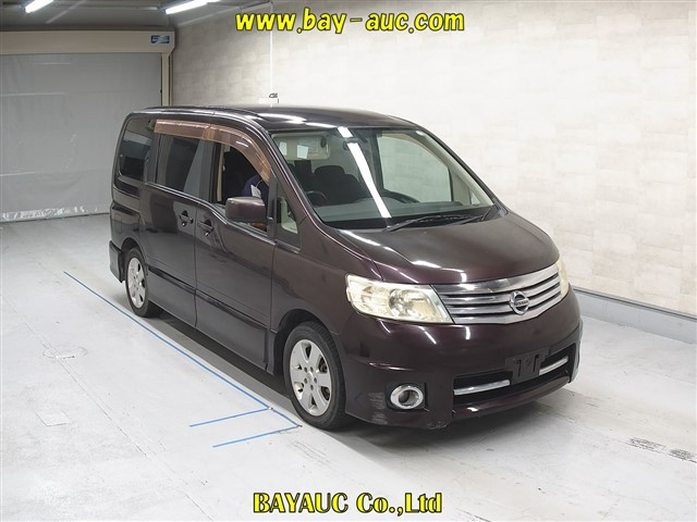 NISSAN SERENA