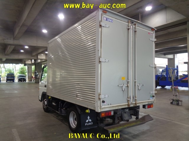 MITSUBISHI CANTER