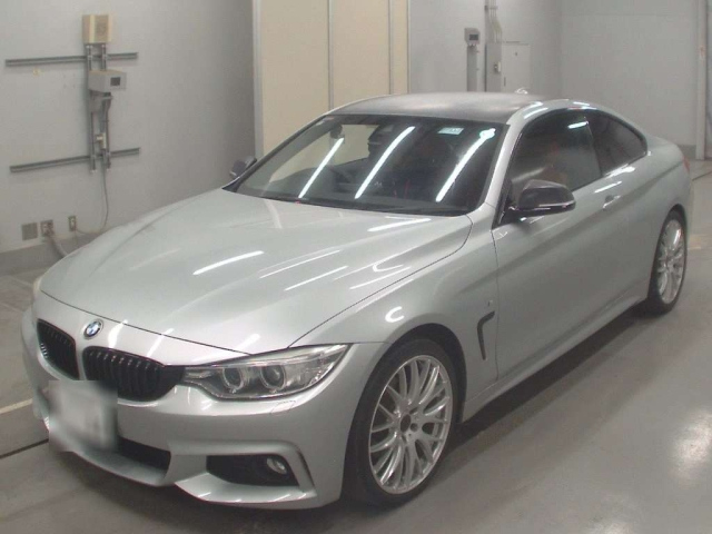 BMW 4 SERIES