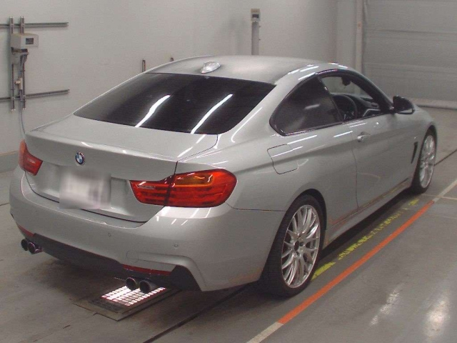 BMW 4 SERIES