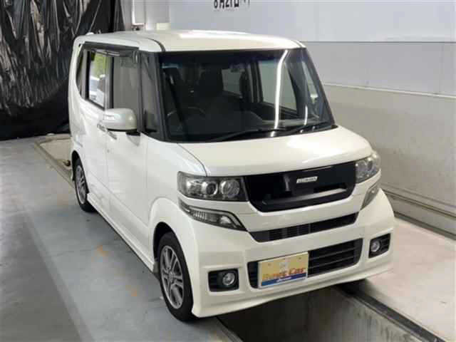 HONDA N BOX PLUS