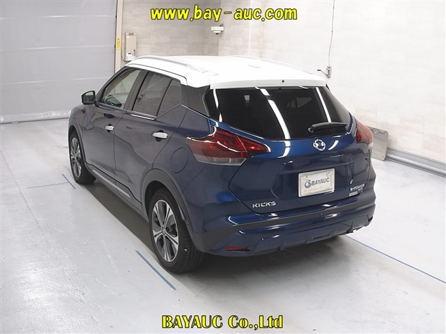 NISSAN KIX