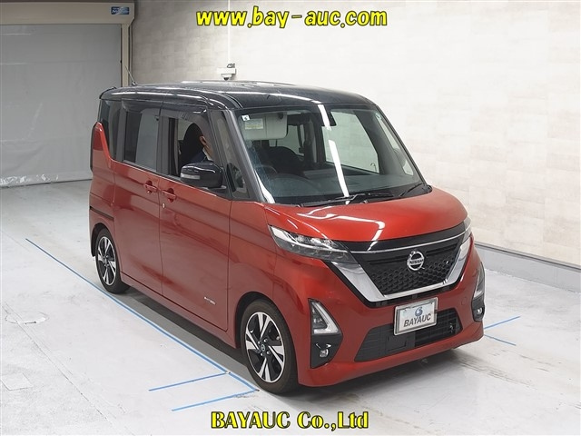 NISSAN ROOX