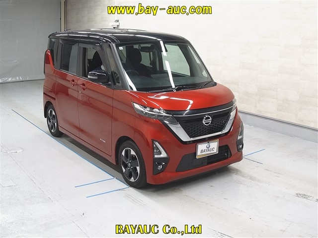 NISSAN ROOX
