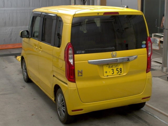HONDA N BOX
