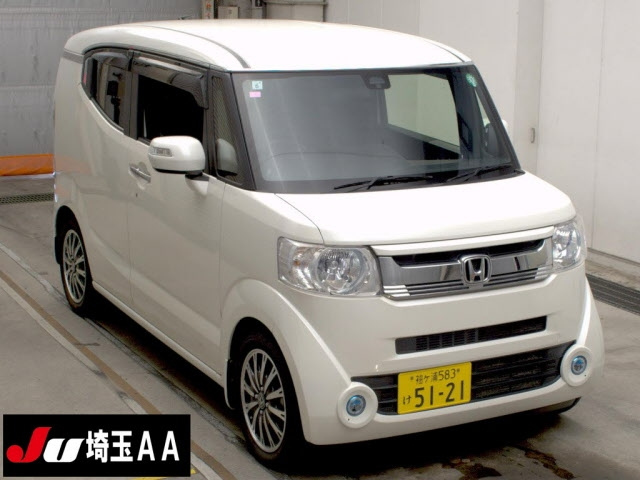 HONDA N BOX SLASH